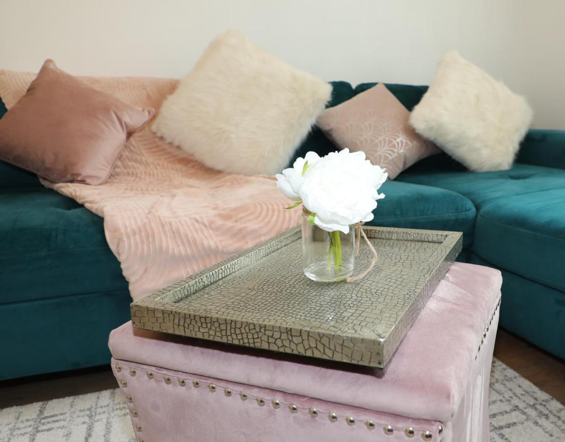 Gorgeous interior designed 1 bedroom home Bournemouth Eksteriør billede